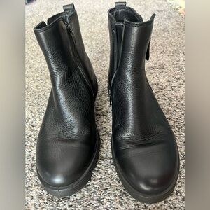 ECCO Bella Leather Ankle Boots Double Zipper size 5